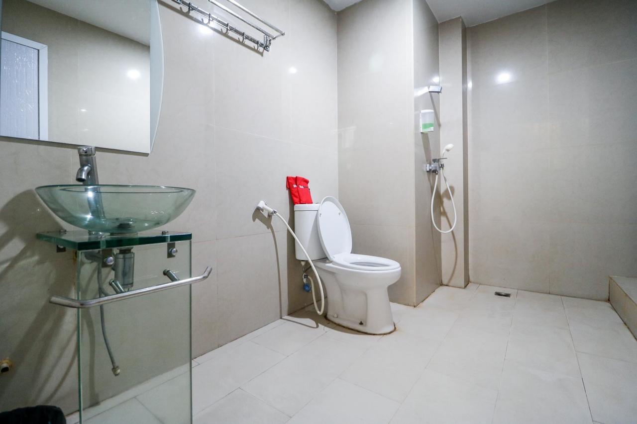 Reddoorz Plus Near Pasar Wisata Pekanbaru Ngoại thất bức ảnh