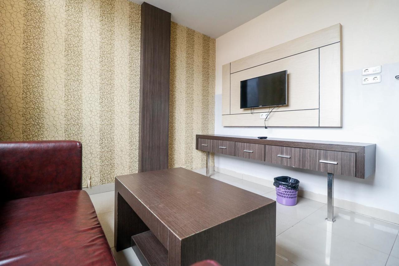 Reddoorz Plus Near Pasar Wisata Pekanbaru Ngoại thất bức ảnh